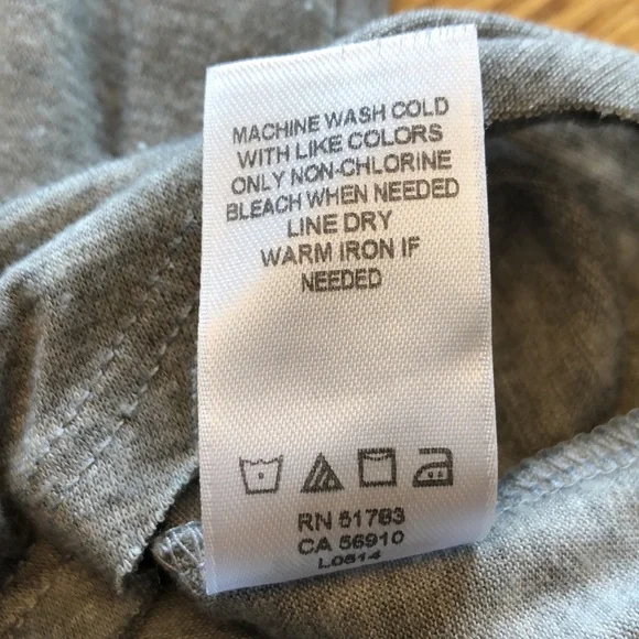 Maurices tank top size medium - Picture 4 of 5